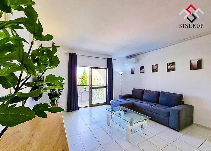 T1 - Valmangude Αλμπουφέιρα